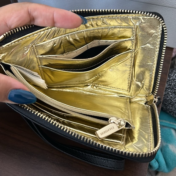 Danier Wristlet - Picture 3 of 5